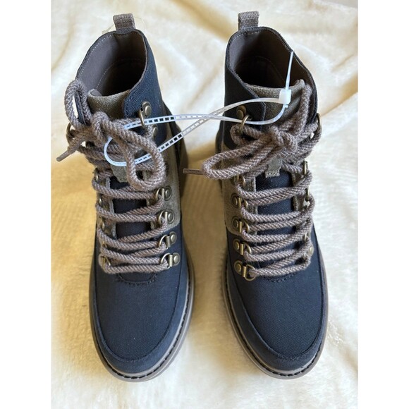 NEW Teva Midform Suede Patchwork Boot, Navy/Tan, Women’s Sz 6.5 - Picture 5 of 9